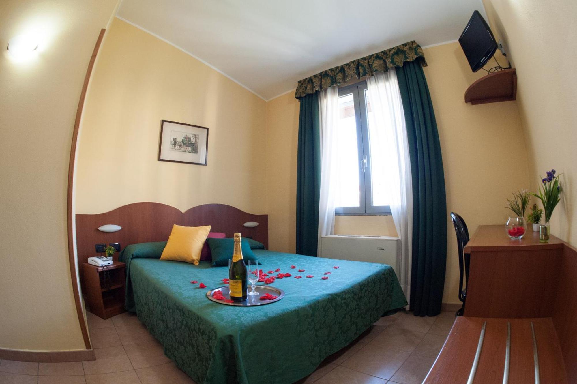 The Best Hotel — Fotos 3